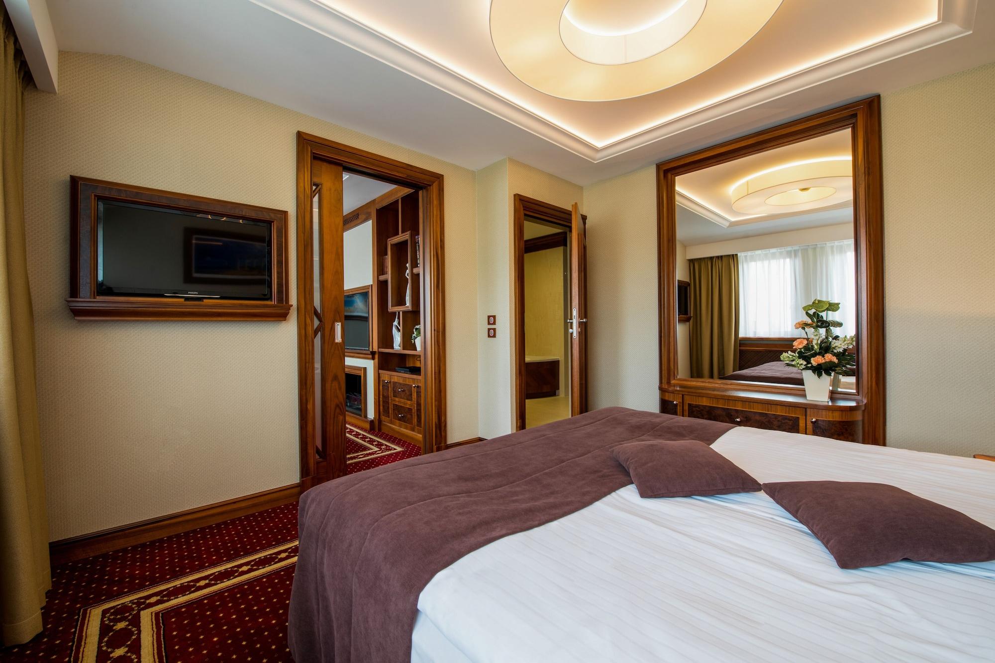 Haffner & - Destigo 5* Sopot
