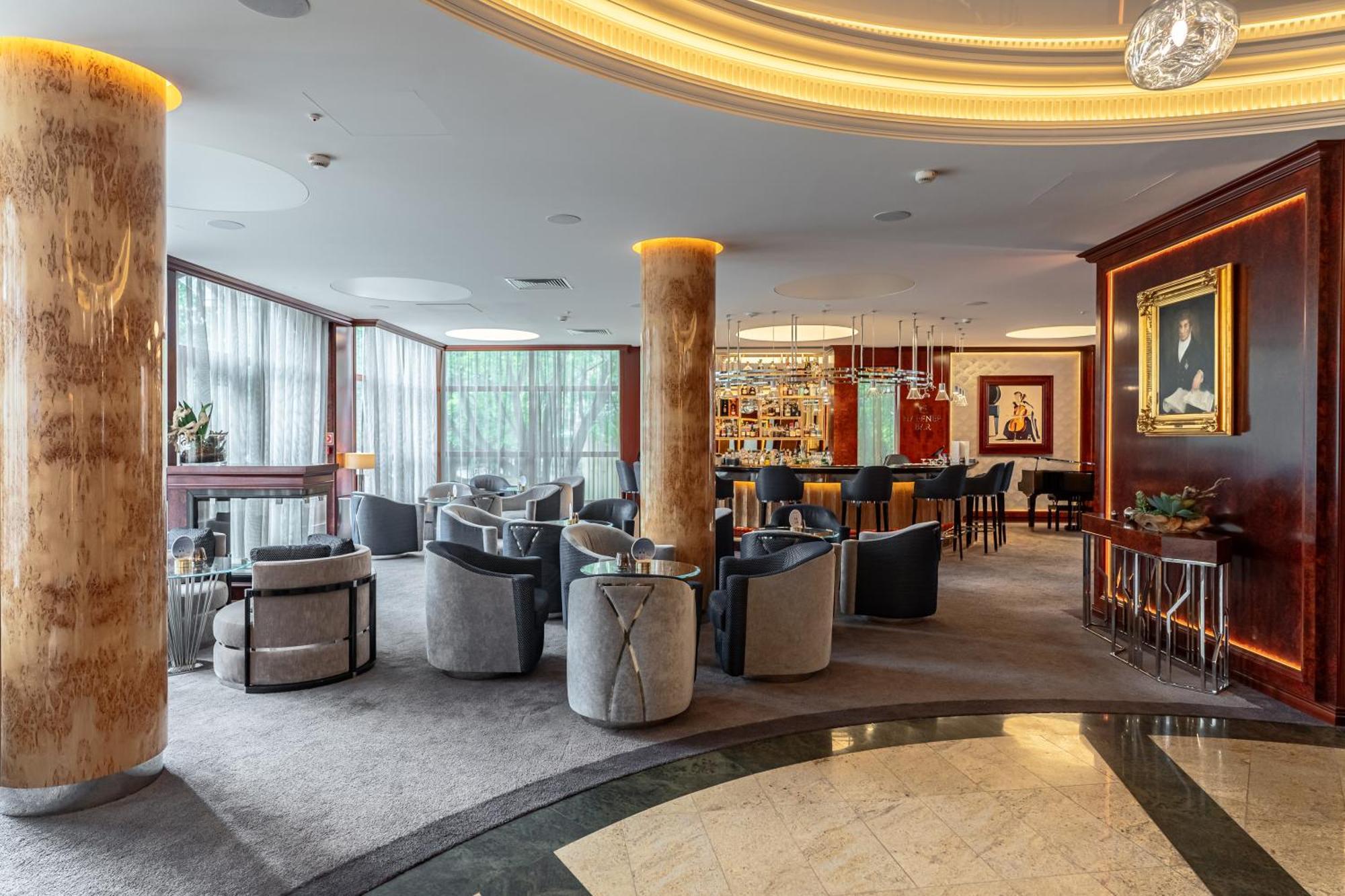 Haffner & - Destigo Hotel 5*
